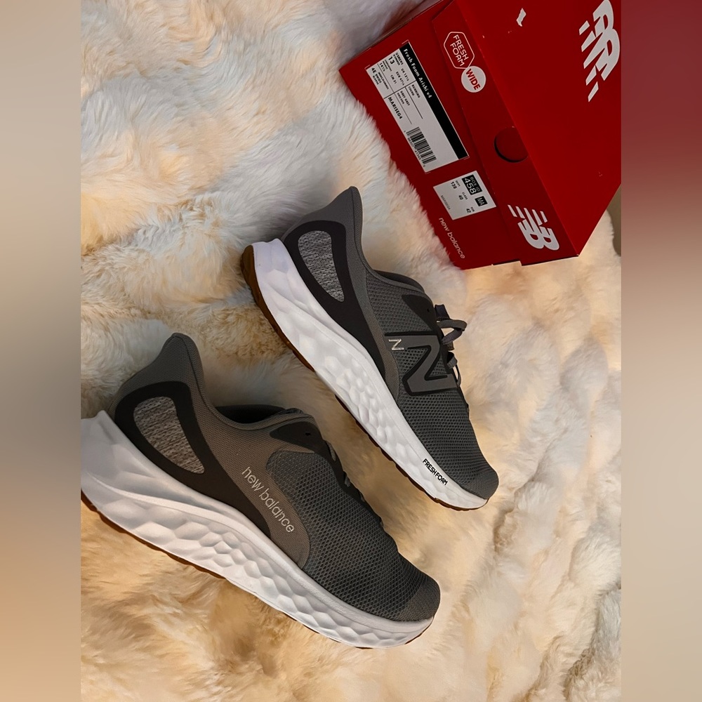 Men’s size 13 Wide Foot Gray New Balance